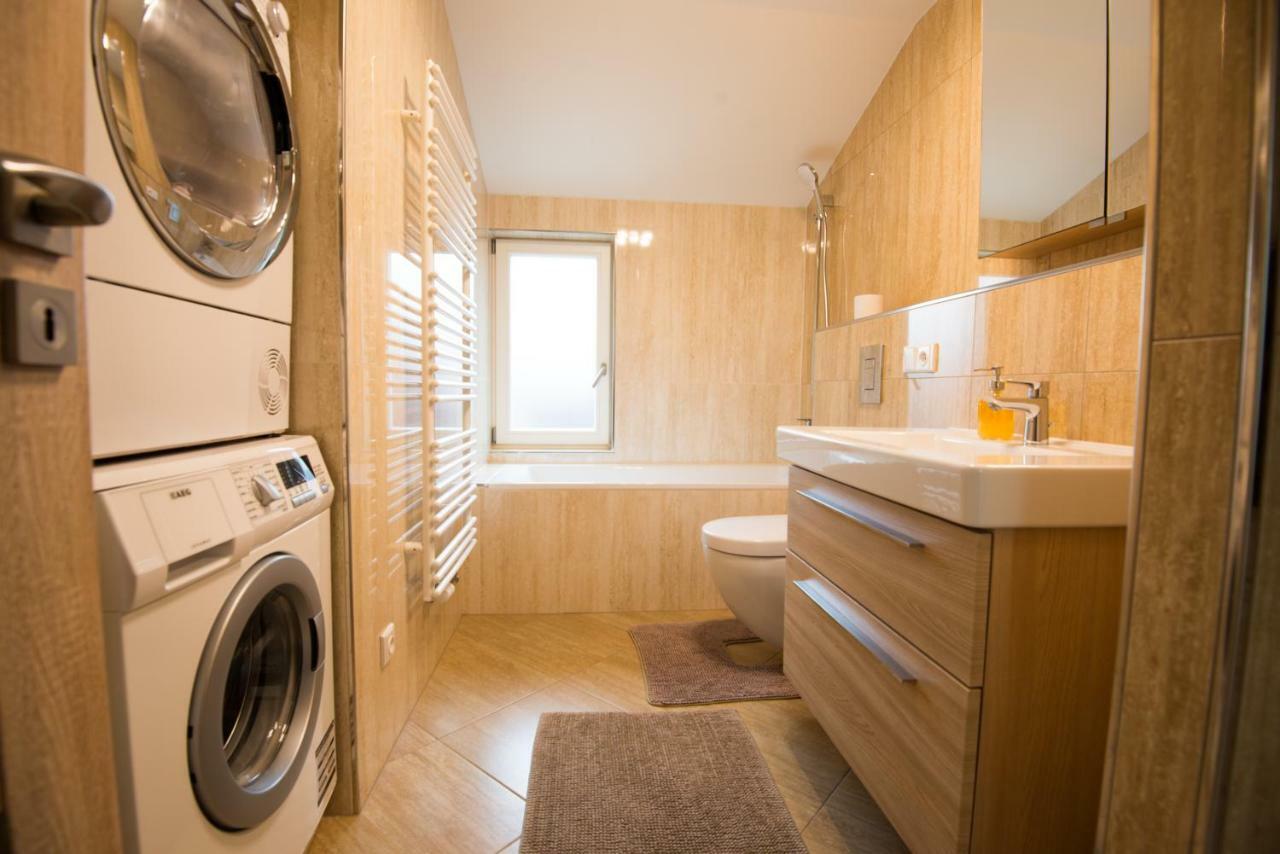 Spa Apartments Bulharska Karlovy Vary Dış mekan fotoğraf