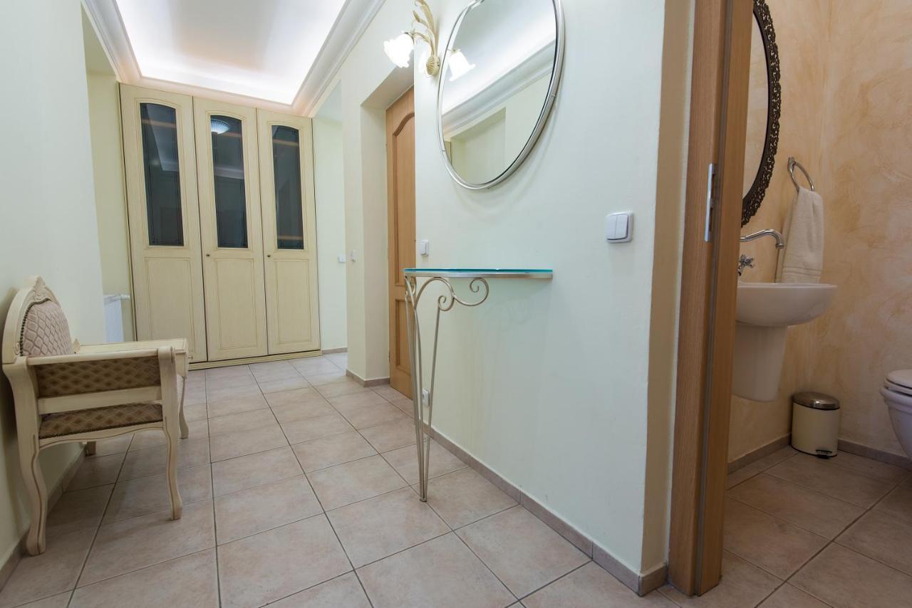Spa Apartments Bulharska Karlovy Vary Dış mekan fotoğraf